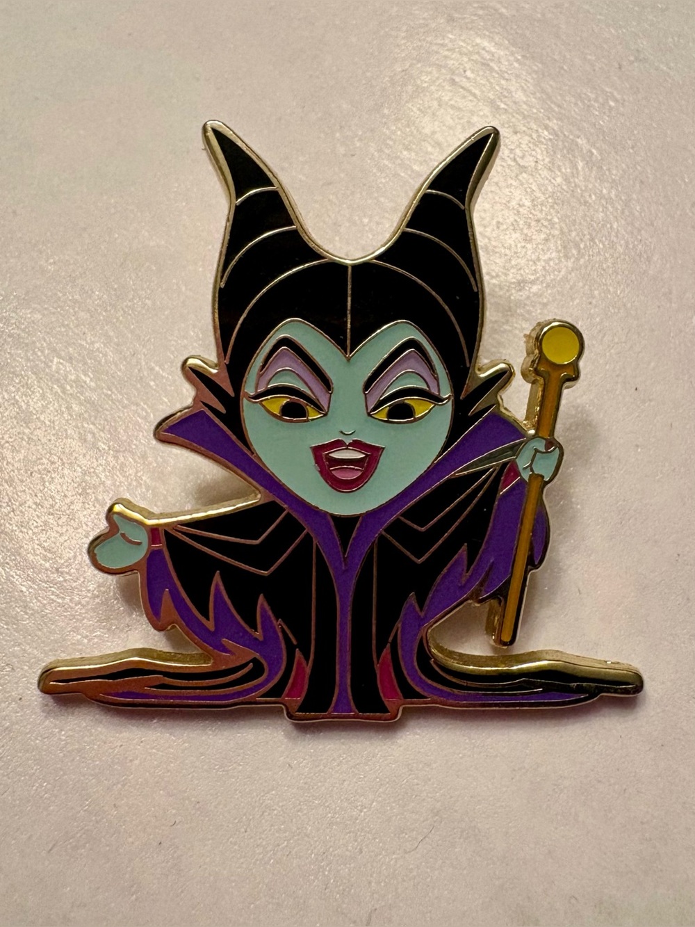 Disney Loungefly Maleficent Pin 2023 Chibi Mystery Disney Villains Chaser